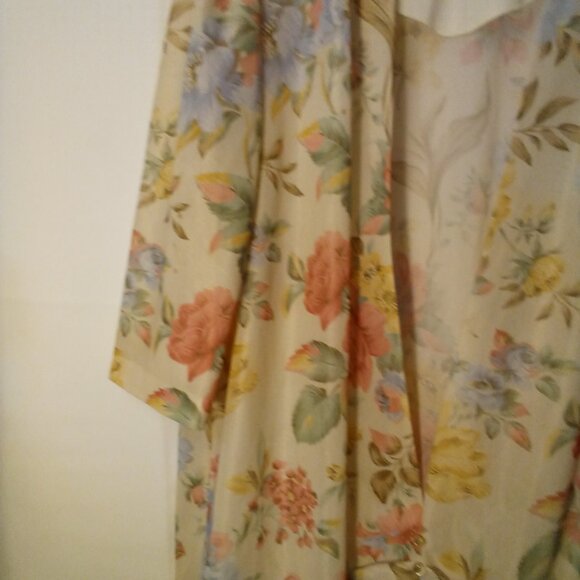 LL Martin Open Front Blouse 16W Simi Sheer Half Sleeve Floral Cream Pink Green - Picture 3 of 15